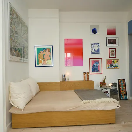 Quiet Back House Flat With Balcony Apartment